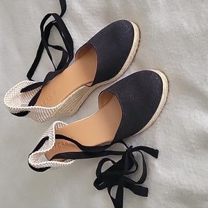 Women's shoes